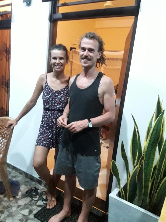 Sawanga Home Stay Weligama Buitenkant foto